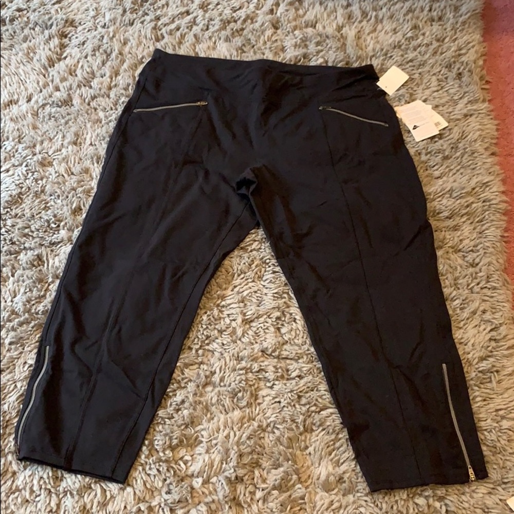 Athleta Metro Ankle Pant